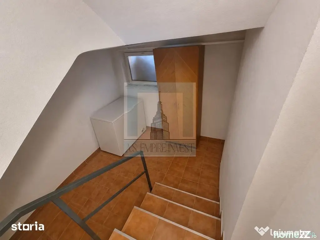 Casă spațioasă | 223 mp utili | teren 1.000 mp-zona Cr...