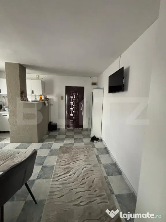 Apartament decomandat cu 3 camere | 2 balcoane | Boxă și p