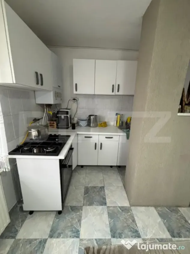 Apartament decomandat cu 3 camere | 2 balcoane | Boxă și p