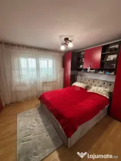 Apartament decomandat cu 3 camere | 2 balcoane | Boxă și p