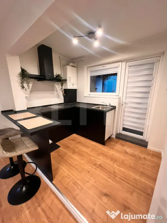 Apartament cu 2 camere - zona Centrul Vechi - Hunedoara (Hunedoara)
