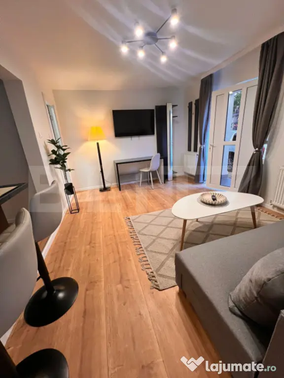 Apartament cu 2 camere - zona Centrul Vechi - Hunedoara (Hunedoara)
