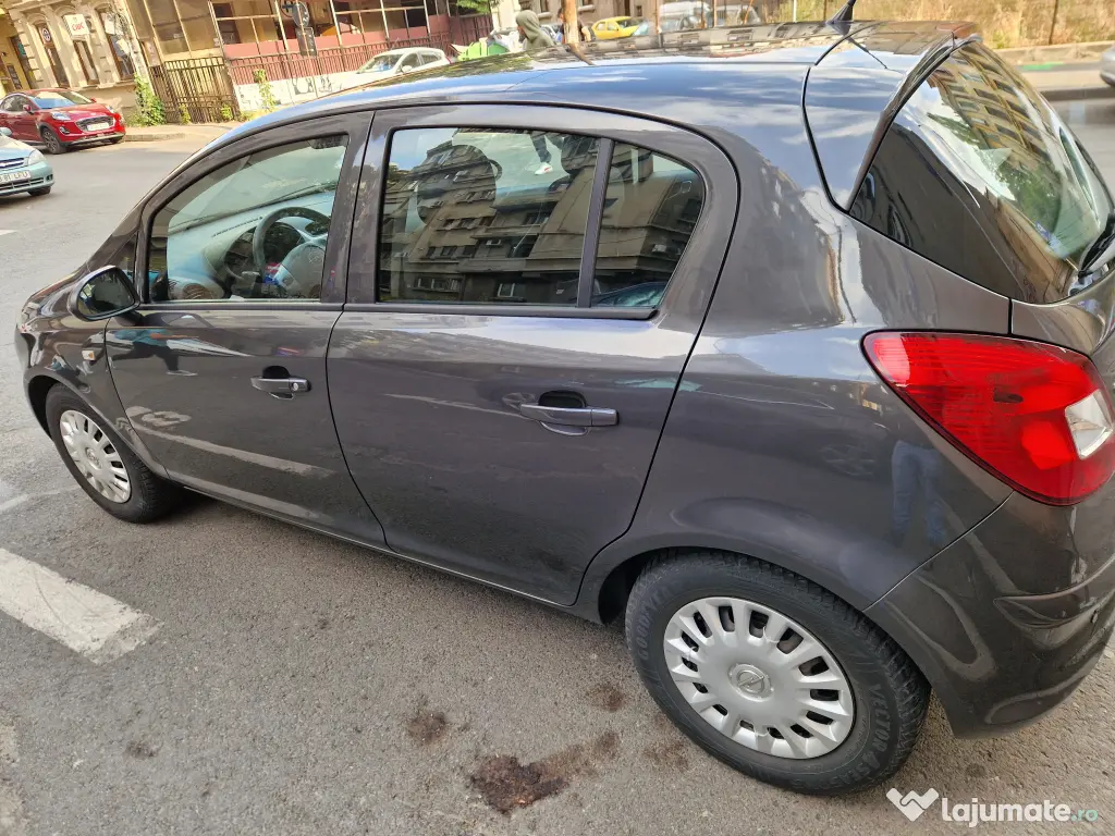 Opel corsa dizel 1,3 tel0737931273