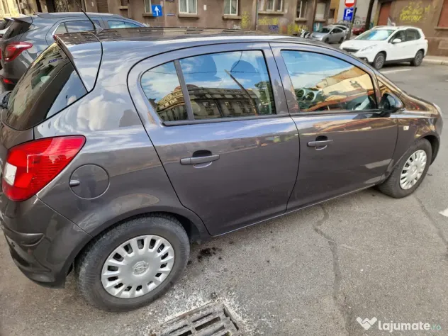 Opel corsa dizel 1,3 tel0737931273