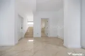 Casă individuală nouă , 4 camere, teren 519 mp, Sanpetru