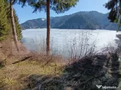Teren intravilan de vânzare – 3100 mp Colibita, front lac