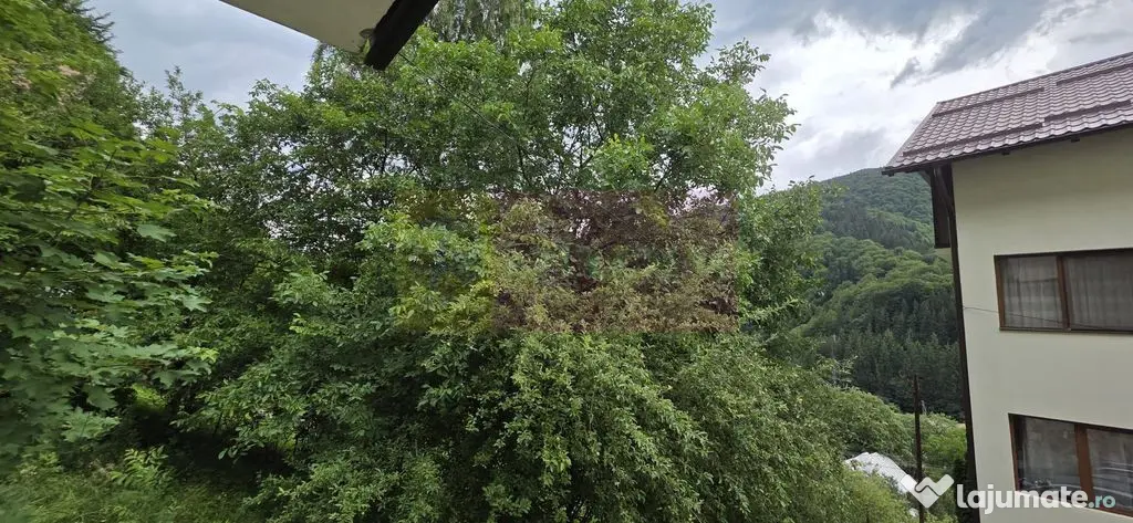 Apartament cu 2 camere de vanzare in Sinaia