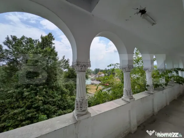 Clădire P+1 cu 9 camere și Terasă Spectaculoasă, Ideală - Pucioasa (Dambovita)