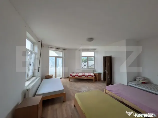 Clădire P+1 cu 9 camere și Terasă Spectaculoasă, Ideală - Pucioasa (Dambovita)
