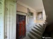 Clădire P+1 cu 9 camere și Terasă Spectaculoasă, Ideală