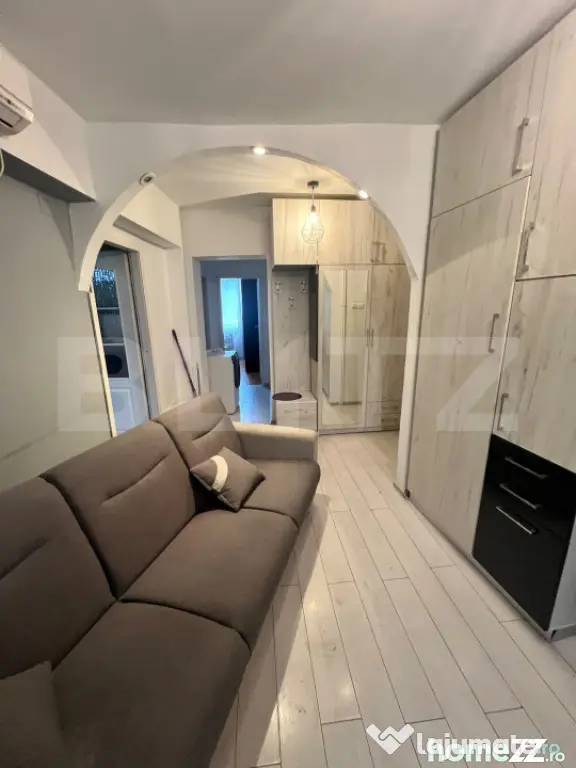 Apartament cu 2 camere de închiriat, 52 mp, zona Complex - - Timisoara (Timis)