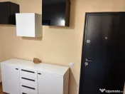 De vanzare apartament cu 2 camere, renovat, etaj 4 , Maze... 