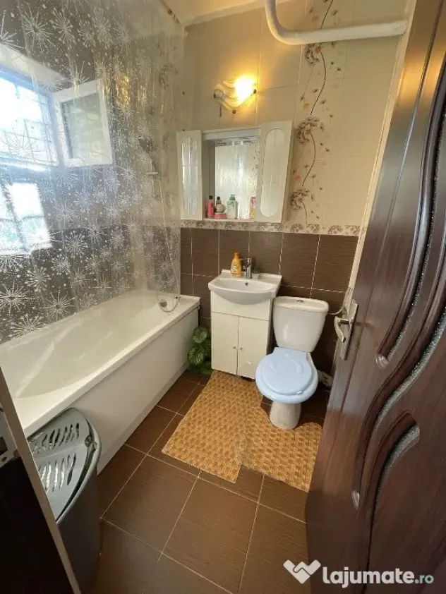 Apartament 2 camere semidecomandat 60mp+beci Valea Roșie