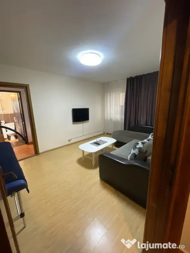 Apartament 2 camere semidecomandat 60mp+beci Valea Roșie