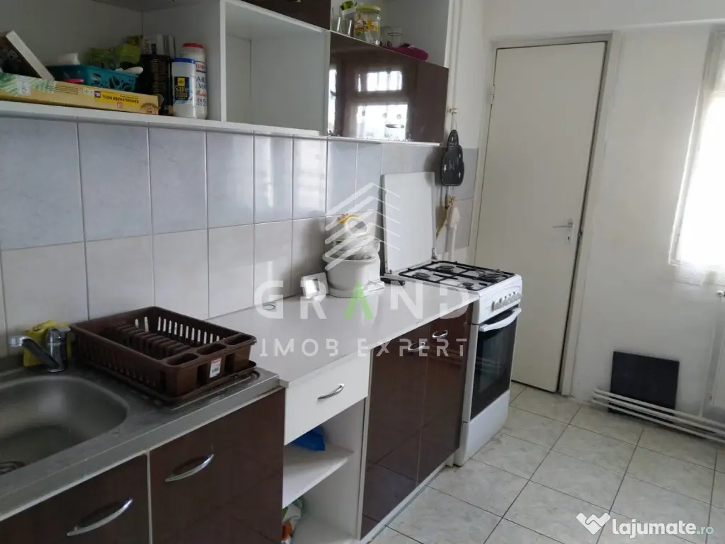 Apartament de Vanzare | 4 Camere | 2 Balcoane | 2 Bai | Mara