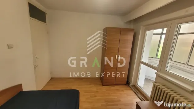Apartament de Vanzare | 4 Camere | 2 Balcoane | 2 Bai | Mara