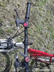 Vând bicicleta 