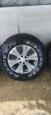 Jante+cauciucuri 265/65/R17 M/T Nissan 