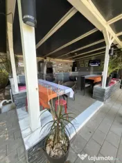 Casă individuală cu piscină, curte amenajată și afacere 