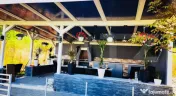 Casă individuală cu piscină, curte amenajată și afacere 