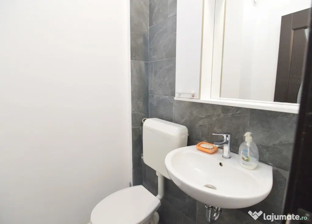 Oferta Vanzare Apartament 3 Camere Rahova | Localizare Excelenta