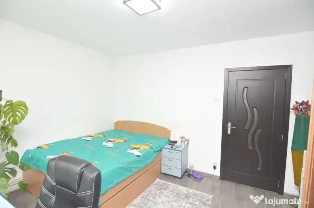 Oferta Vanzare Apartament 3 Camere Rahova | Localizare Excelenta