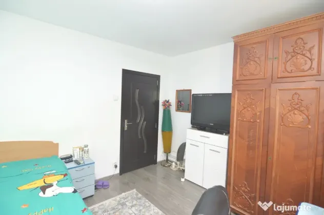 Oferta Vanzare Apartament 3 Camere Rahova | Localizare Excelenta
