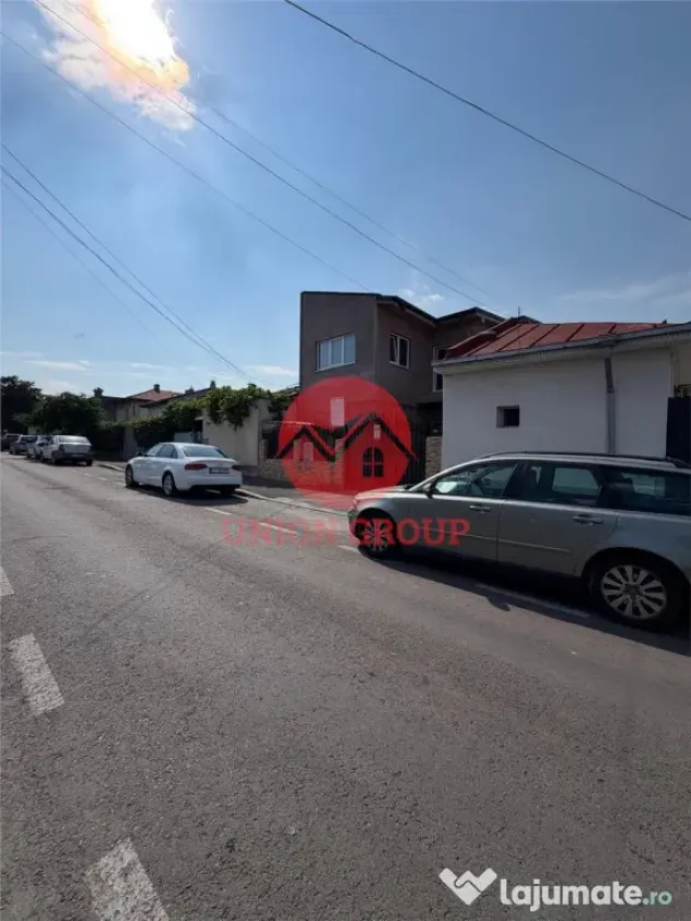 Casa Renovata si Mobilata Complet - Pozitionare Excelenta -