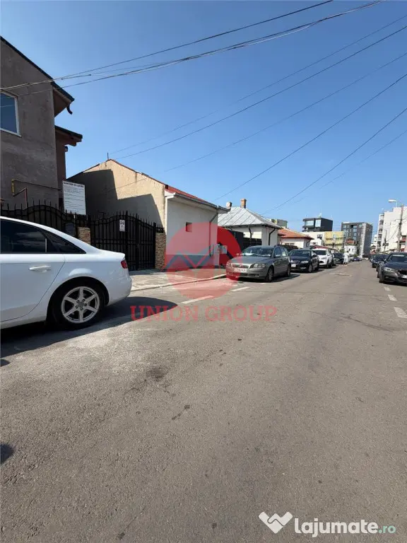 Casa Renovata si Mobilata Complet - Pozitionare Excelenta -