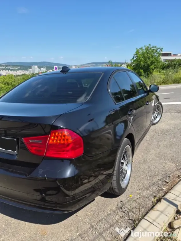 Vand BMW Seria 3 318D E90 facelift