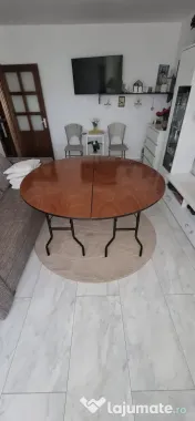 Masă pliabilă din lemn cu schelet metalic