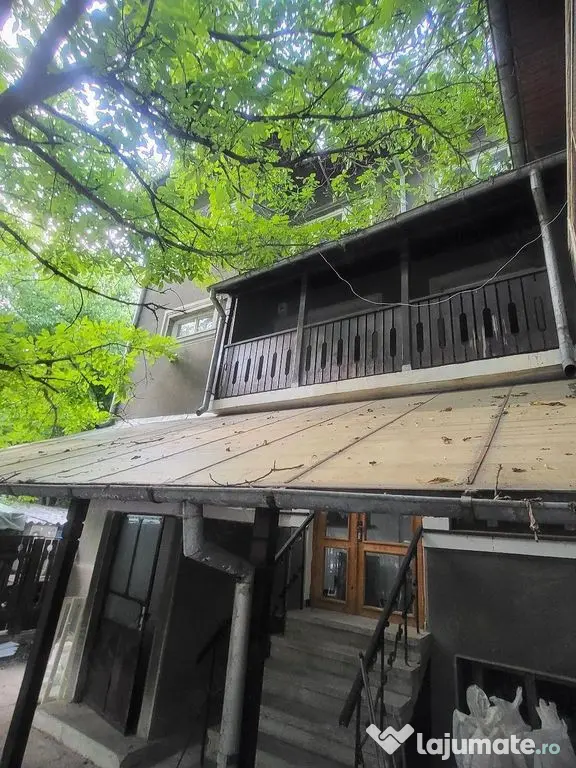 Casa ultracentrala, 4 niveluri(D+P+2),Suprafata utila 168...