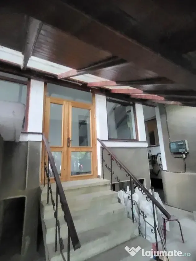 Casa ultracentrala, 4 niveluri(D+P+2),Suprafata utila 168...