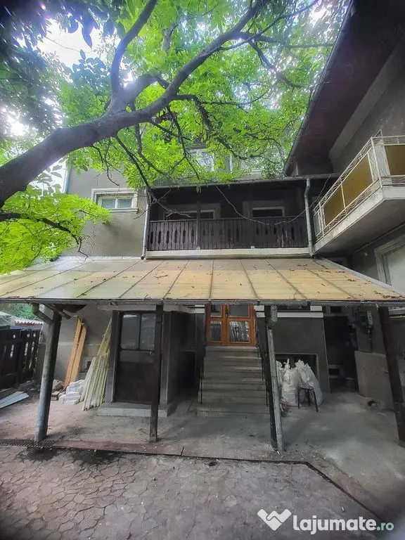 Casa ultracentrala, 4 niveluri(D+P+2),Suprafata utila 168...