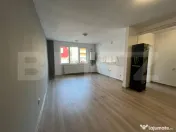 Apartament 2 camere, 43 mp, nemobilat, parcare, zona Eroilor 