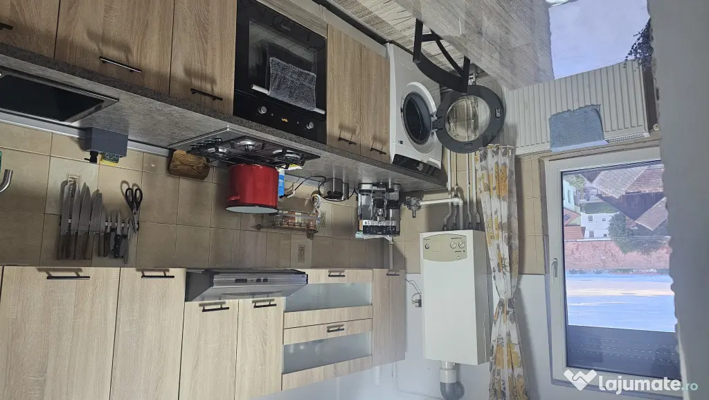 vand apartament cu 2 camere in Iernut