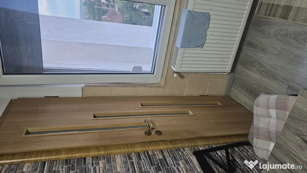 vand apartament cu 2 camere in Iernut
