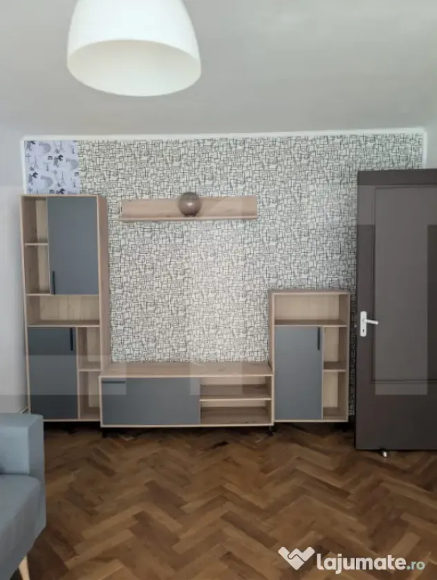 De inchiriat spatiu comercial ultracentral 3 camere 70 mp