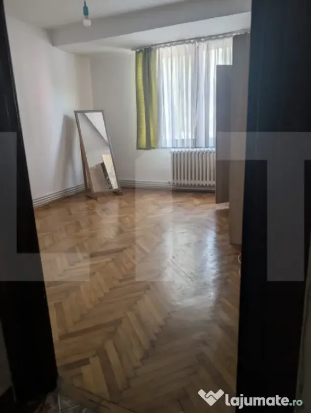 De inchiriat spatiu comercial ultracentral 3 camere 70 mp