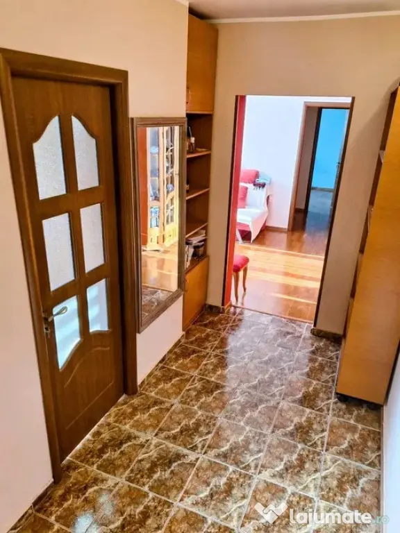 Proprietar: apartament 2 camere Hipodrom Policlinica (renovat)