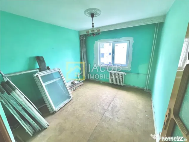 Str. Neagoe Voda, 3 camere, etaj 3, Bacau - Bacau (Bacau)