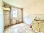 Str. Neagoe Voda, 3 camere, etaj 3, Bacau