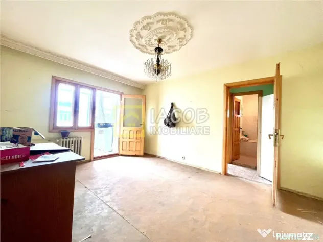 Str. Neagoe Voda, 3 camere, etaj 3, Bacau - Bacau (Bacau)