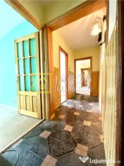 Str. Neagoe Voda, 3 camere, etaj 3, Bacau 