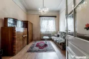 PREȚ NOU! Casă cu teren de 370 mp | Zona Funcționarilo...