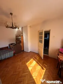 Casă P+1 de vânzare, 4 camere, aproape de centru, ideală