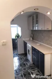 Apartament cu 3 camere decomandat 72MP în Nicolina-CUG 