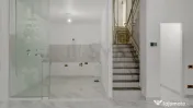 Vila spatioasa cu 6 camere si mansarda 