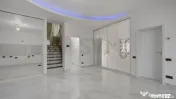Vila spatioasa cu 6 camere si mansarda