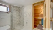 Vila spatioasa cu 6 camere si mansarda
